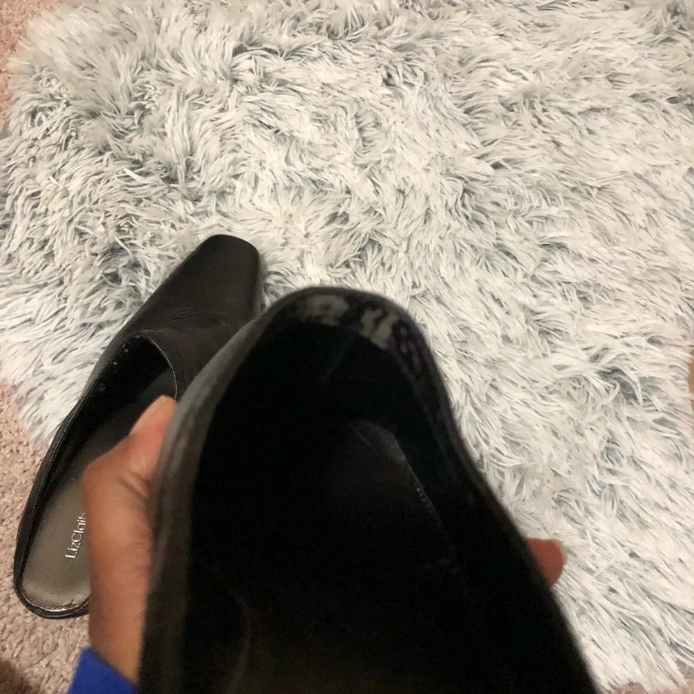 Liz Claiborne Black Leather Mules - Picture 7 of 8